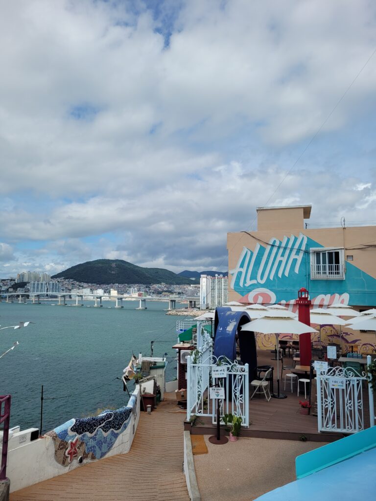 Huinnyeoul village busan